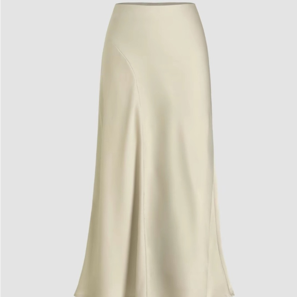 Elegant Cream Women's Skirt